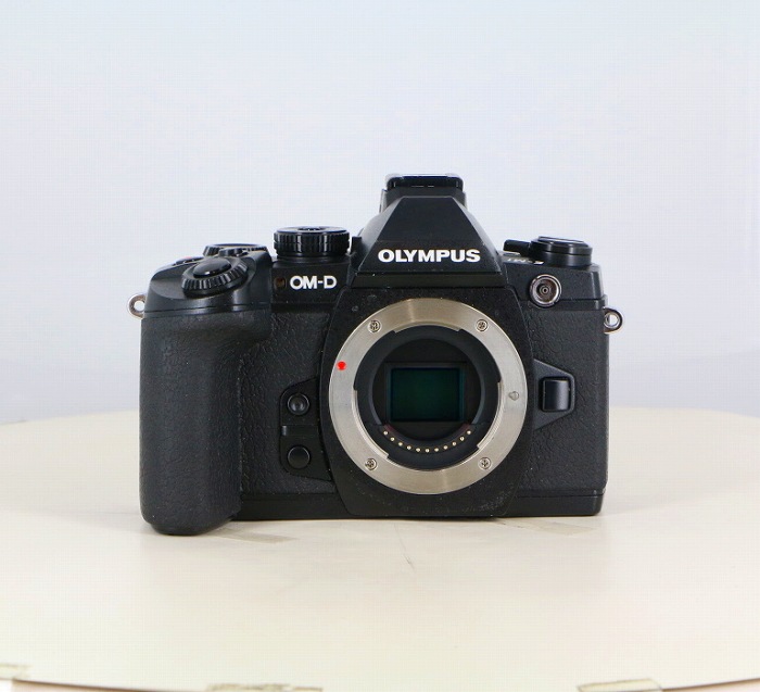 中古】(オリンパス) OLYMPUS OM-D E-M1 ボデイ｜ナニワグループ
