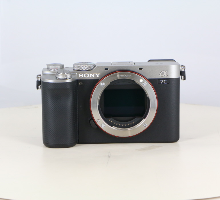 中古】(ソニー) SONY α7C (ILCE-7C) ボディ シルバー｜ナニワグループ
