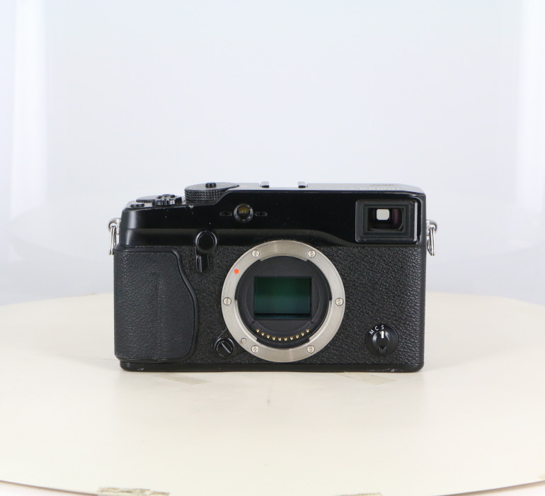 中古】(フジフイルム) FUJIFILM X-PRO1 ブラック ボディ｜ナニワ