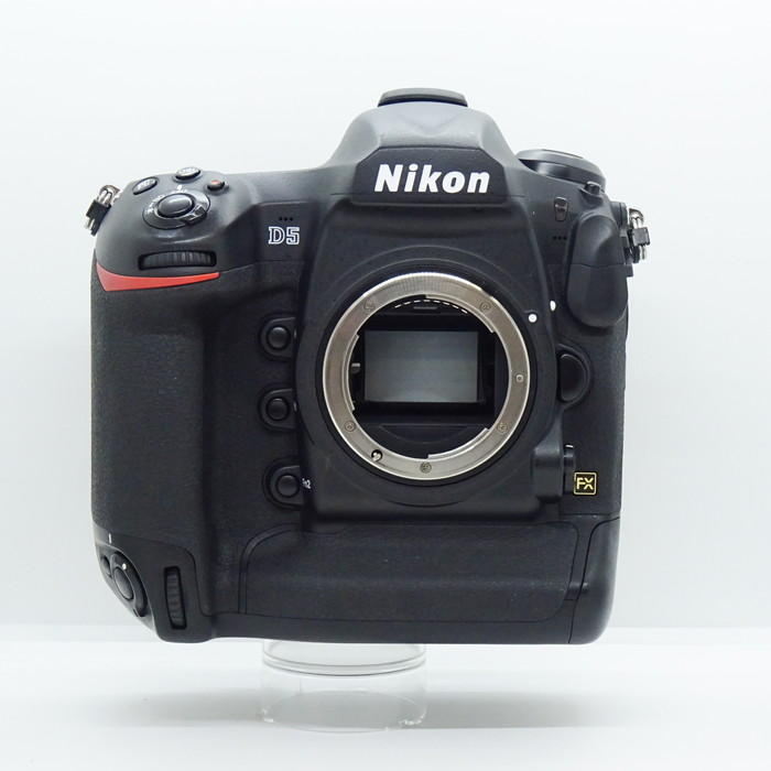 【中古】(ニコン) Nikon D5 ボデイ(XQD-TYPE)