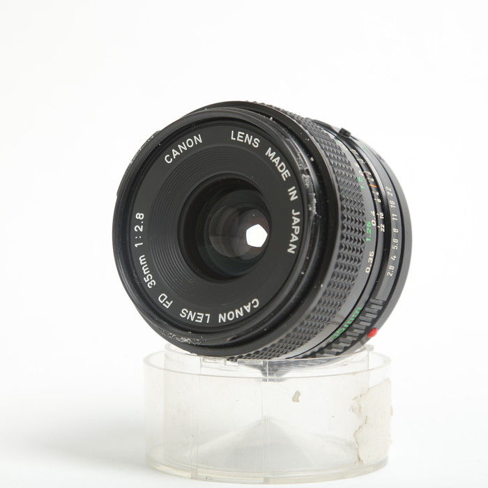 【中古】(キヤノン) Canon NFD135/2.8 中古】(キヤノン) Canon NFD135/2.8 【公式通販】