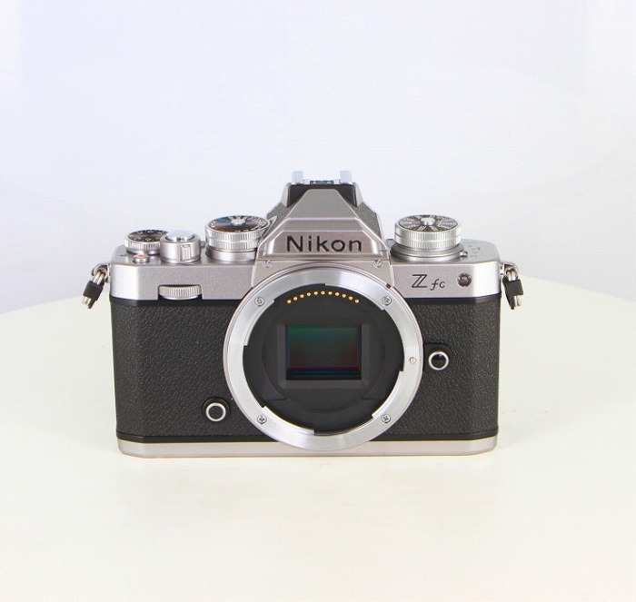 ニコン Nikon Zfc ボディ ショット数1250 美品 | hartwellspremium.com