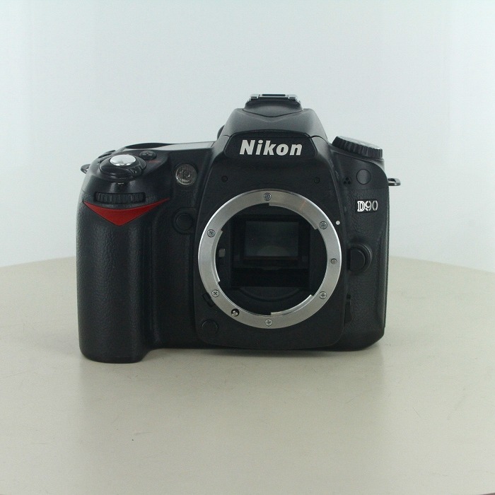 yÁz(jR) Nikon D90