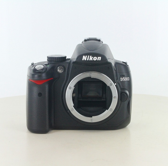 【中古】(ニコン) Nikon D5000