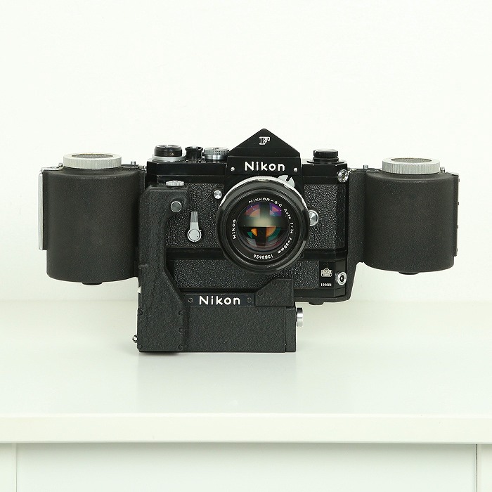【中古】(ニコン) Nikon F + モータードライブ直結式バッテリーケース(改)付 + S.C Auto 50/1.4