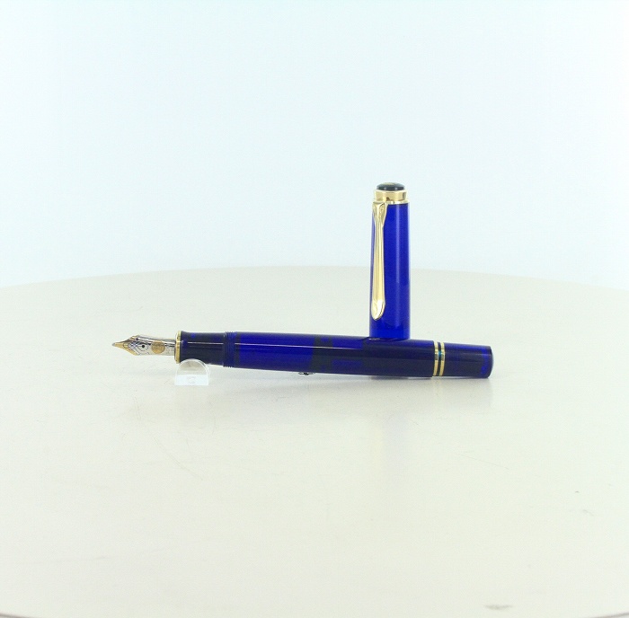 yÁz(yJ) PELIKAN X[yM600 }[u[