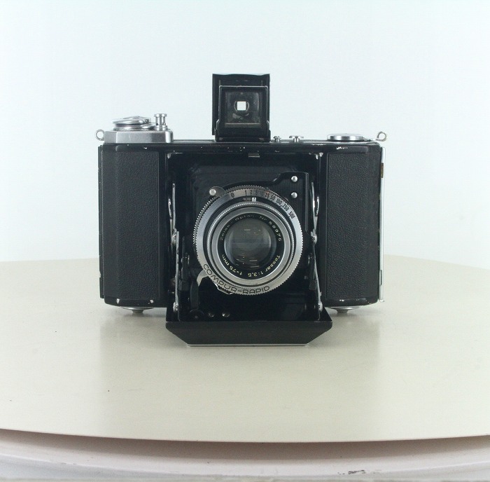 �y���Áz(�J�[���c�A�C�X) Carl Zeiss Zeiss Ikonta Six III (521/16)  Opton Tessar 3.5/75mm