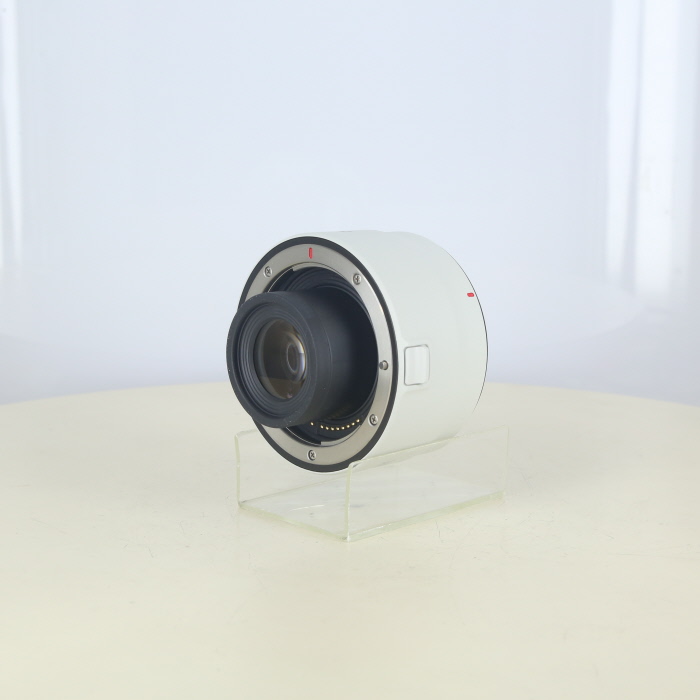 �y���Áz(�L���m��) Canon �G�N�X�e���_�[ RF2X
