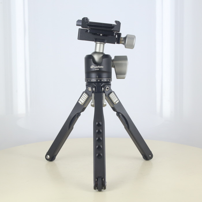 �y���Áz���O�rLEOFOTO MT-03
