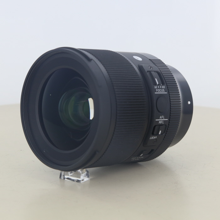 yÁz(VO}) SIGMA 24/F1.4 DG DN ART SE