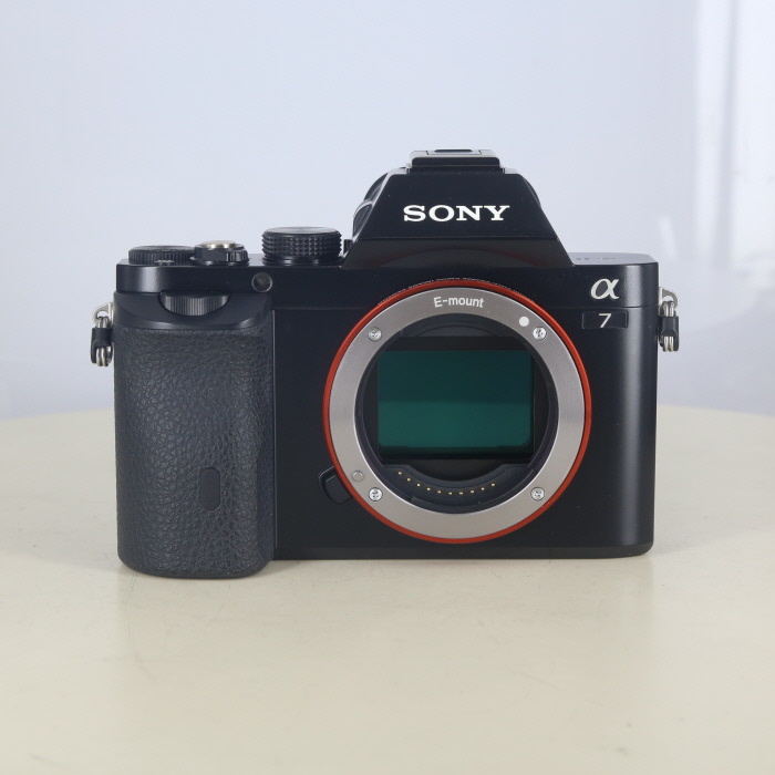 中古】(ソニー) SONY ILCE-7 α7ボディ｜ナニワグループ