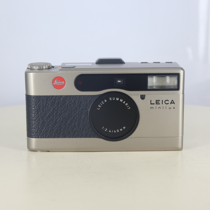 yÁz(CJ) Leica ~jbNX