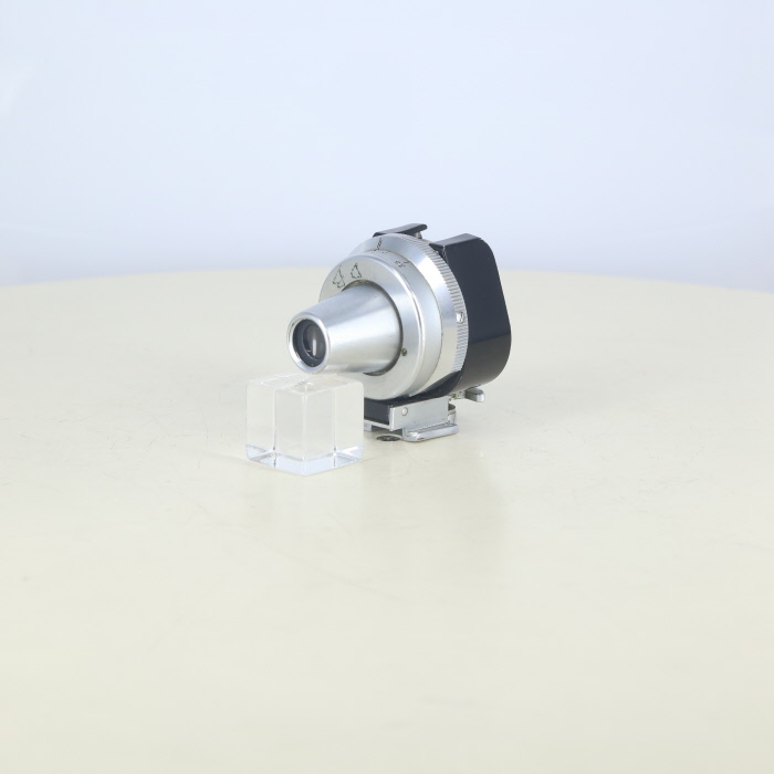 �y���Áz(���C�J) Leica ���j�o�[�T���t�@�C���_�[