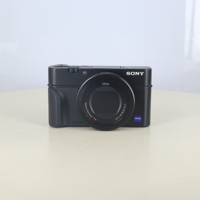 【中古】(ソニー) SONY DSC-RX100M3 (アタッチメントグリップ付)