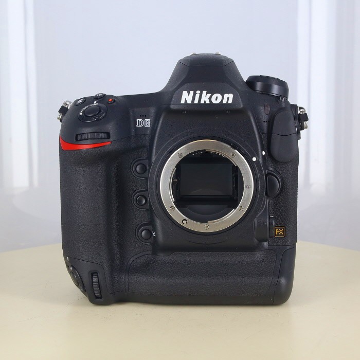 �y���Áz(�j�R��) Nikon D6 �{�f�B