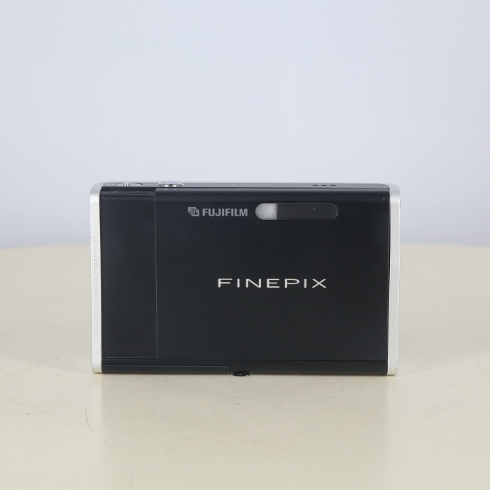 �y���Áz(�t�W�t�C����) FUJIFILM FINEPIX Z1