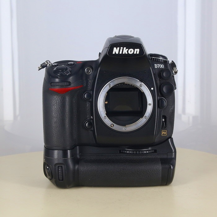 �y���Áz(�j�R��) Nikon D700+MB-D10