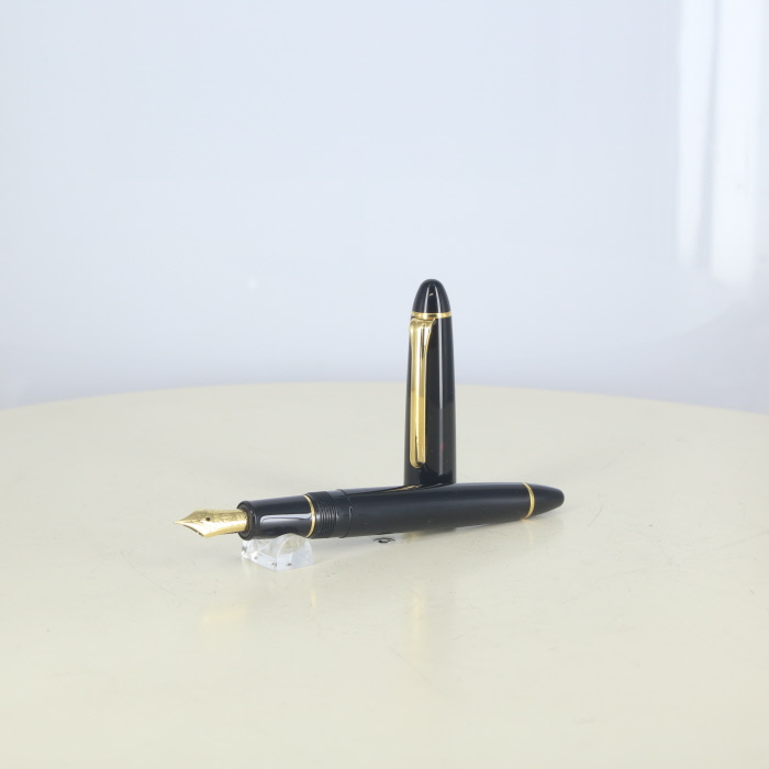 �y���Áz(�Z�[���[) sailor FOUNDED 1911 14K 585