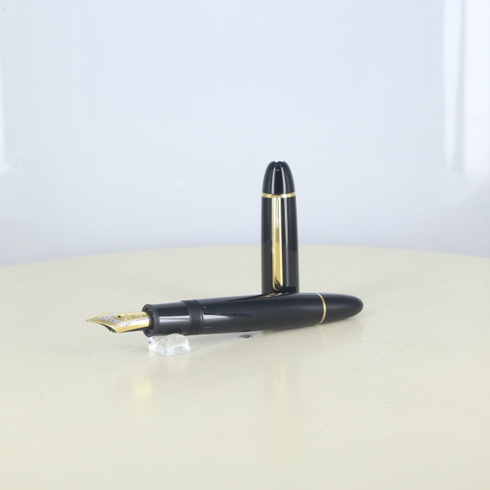 �y���Áz(�����u����) MONTBLANC �}�C�X�^�[�V���e���b�N 149 750 ����