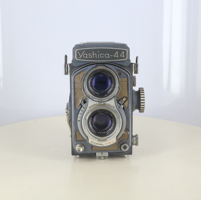 �y���Áz(���V�J) YASHICA ���V�J44