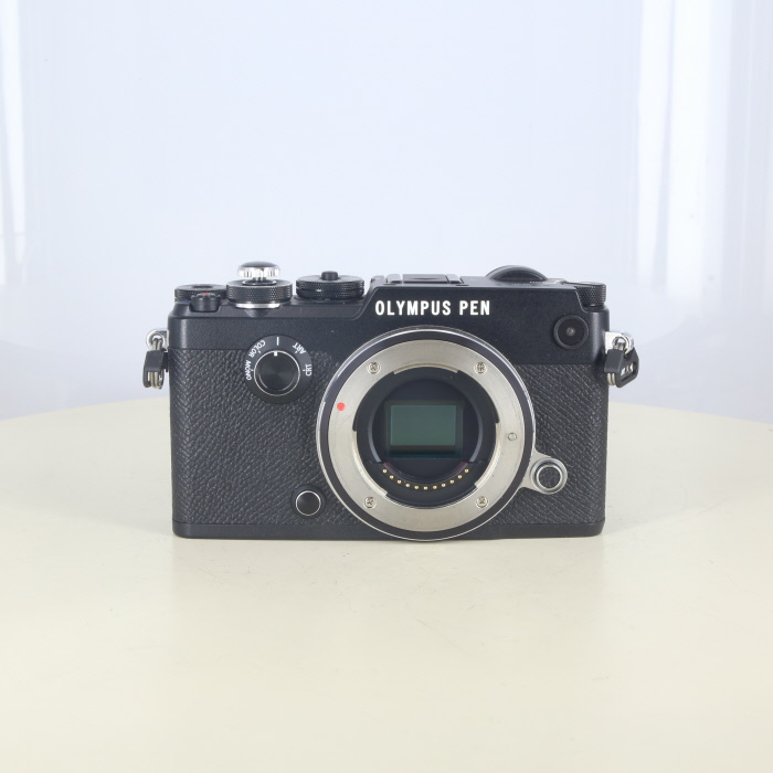【中古】(オリンパス) OLYMPUS PEN-F ブラック ※充電器欠品
