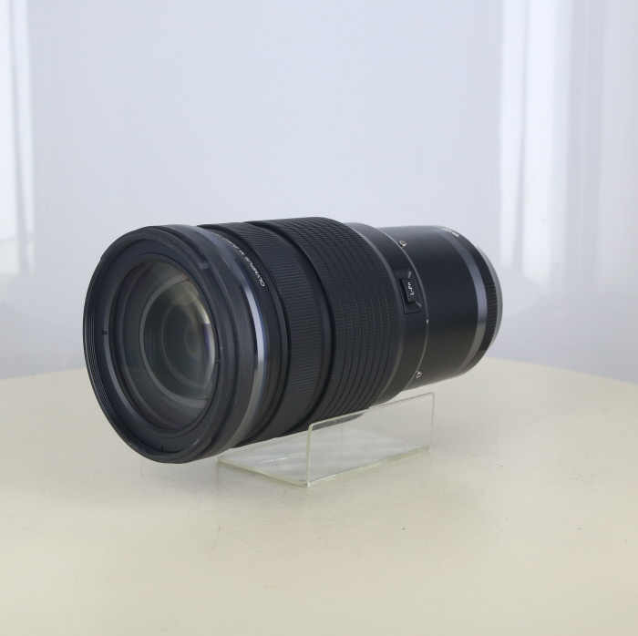 �y���Áz(�I�����p�X) OLYMPUS M.ZUIKO DIGITAL ED40-150/2.8 PRO