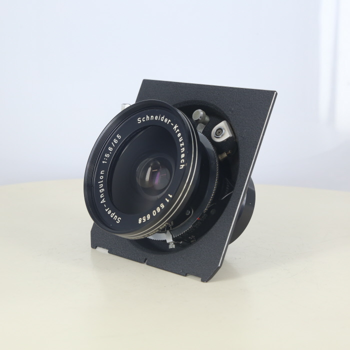 �y���Áz(�V���i�C�_�[) Schneider �X�[�p�[�A���M������ 65/5.6 ���~�{�[�h