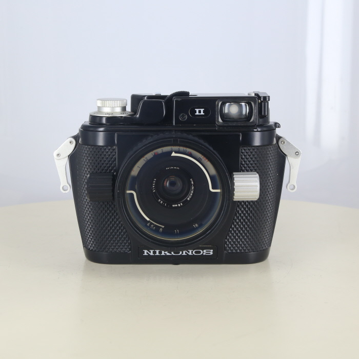 �y���Áz(�j�R��) Nikon �j�R�m�XII + UW28/3.5