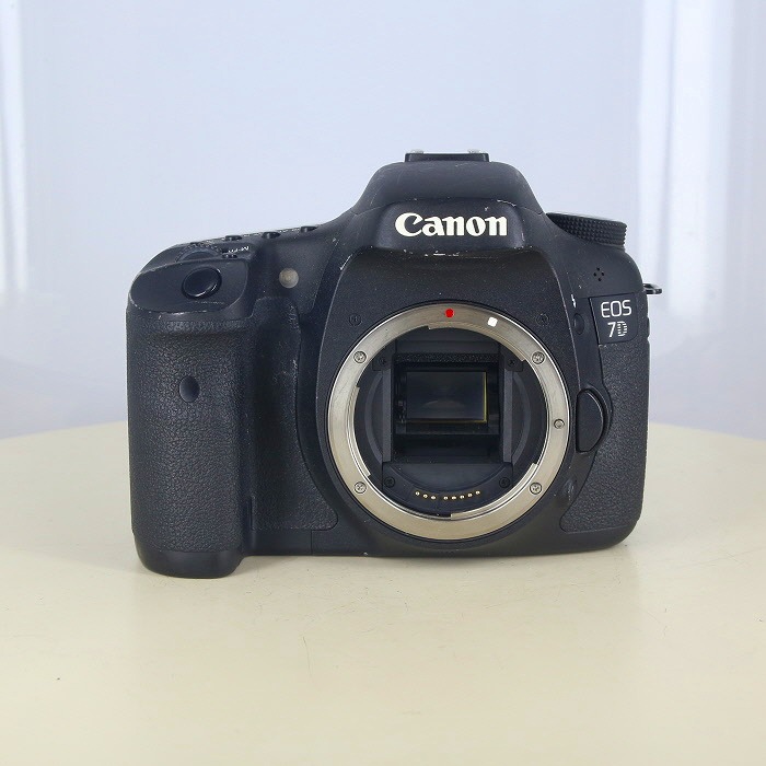 �y���Áz(�L���m��) Canon EOS7D �{�f�B