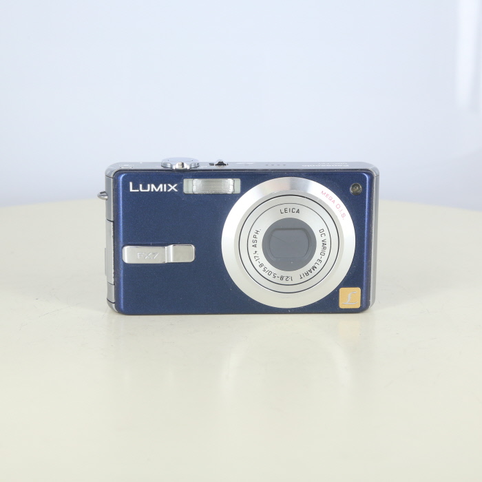 �y���Áz(�p�i�\�j�b�N) Panasonic LUMIX DMC-FX7