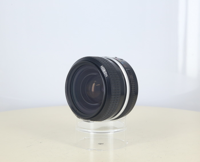 �y���Áz(�j�R��) Nikon �j���[�j�b�R�[��28/3.5