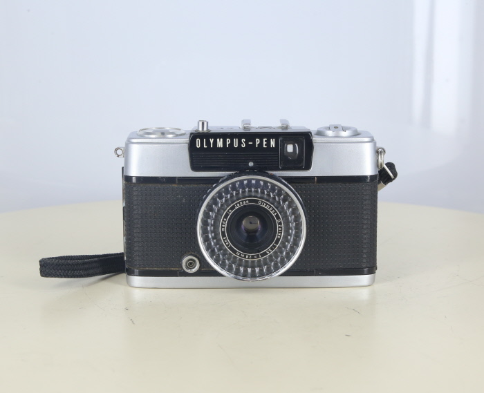 �y���Áz(�I�����p�X) OLYMPUS EE-3