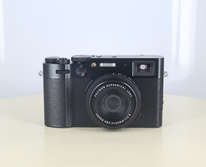 �y���Áz(�t�W�t�C����) FUJIFILM X100VI BLACK