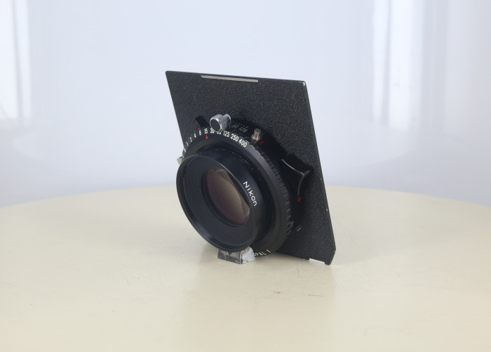 �y���Áz(�j�R��) Nikon M300/9