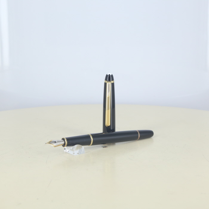 �y���Áz(�����u����) MONTBLANC MEISTERSTUCK 4810