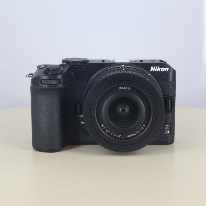 【中古】(ニコン) Nikon Z 30 16-50 VR レンズキット