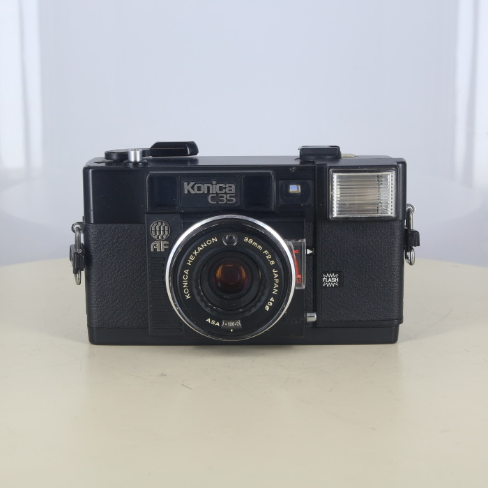 �y���Áz(�R�j�J) KONICA C35 AF
