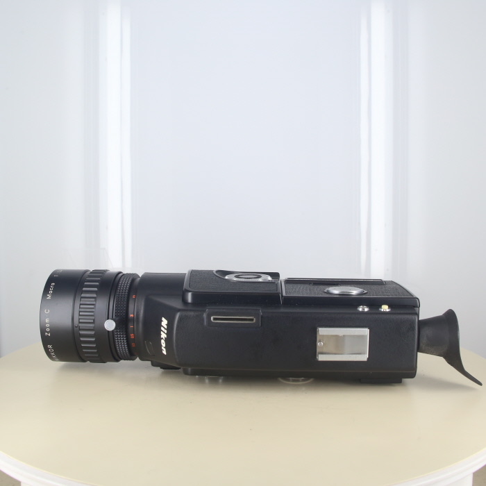 �y���Áz(�j�R��) Nikon R10 SUPER ZOOM