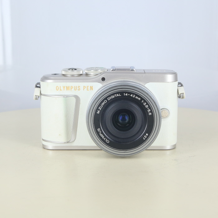 �y���Áz(�I�����p�X) OLYMPUS E-PL9 14-42EZ�����Y�L�b�g �z���C�g