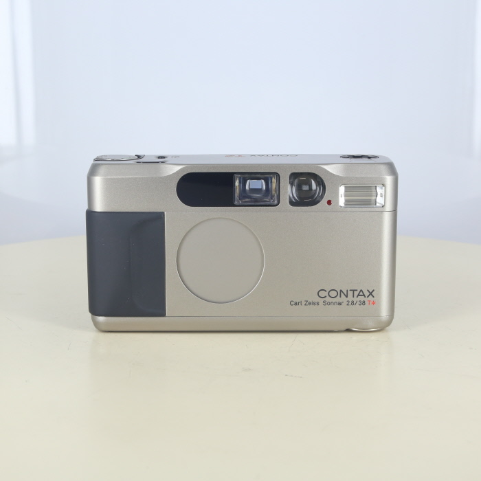 �y���Áz(�R���^�b�N�X) CONTAX T2 �`�^���V���o�[