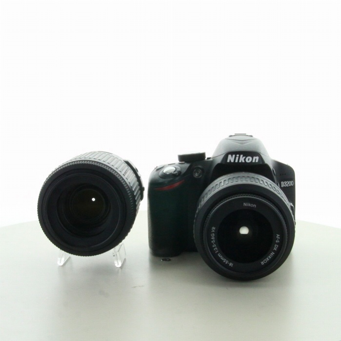 【中古】(ニコン) Nikon D3200 200MM ダブルズームキツト ブラツク