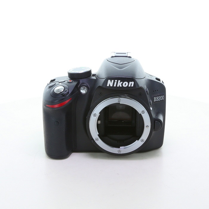 yÁz(jR) Nikon D3200 {fB ubN