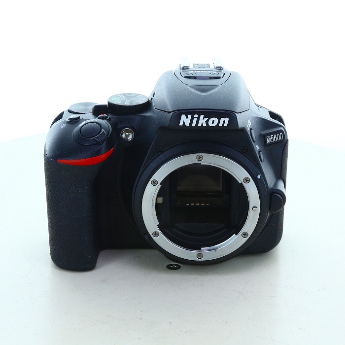 【中古】(ニコン) Nikon D5600 ボデイ