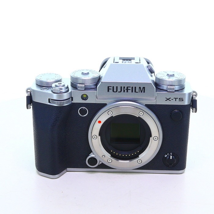 【中古】(フジフイルム) FUJIFILM X-T5 シルバー JP ボデイ
