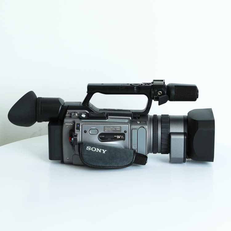 �y���Áz(�\�j�[) SONY DCR-VX2100 �f�W�^���r�f�I�J�������R�[�_�[