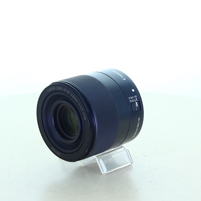 キヤノン EF-M32mm F1.4 STM