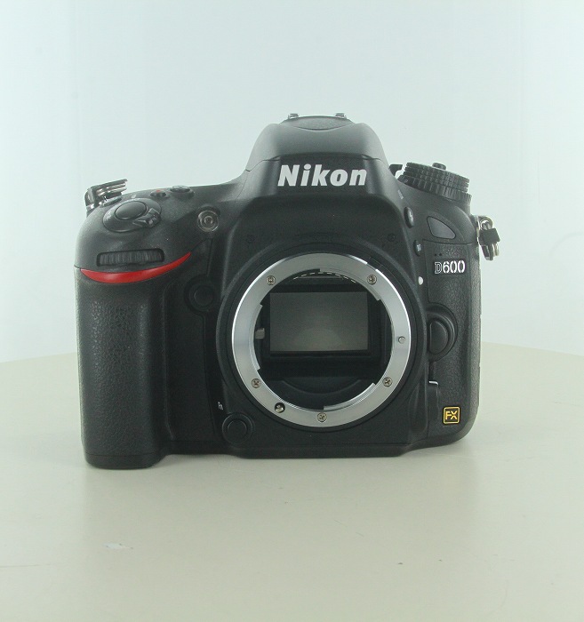 【中古】(ニコン) Nikon D600 ボデイ