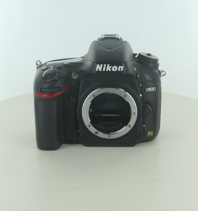 【中古】(ニコン) Nikon D600 ボデイ