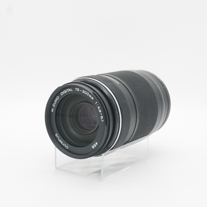 中古】(オリンパス) OLYMPUS M.ZUIKO DIGITAL ED75-300/4.8-6.7