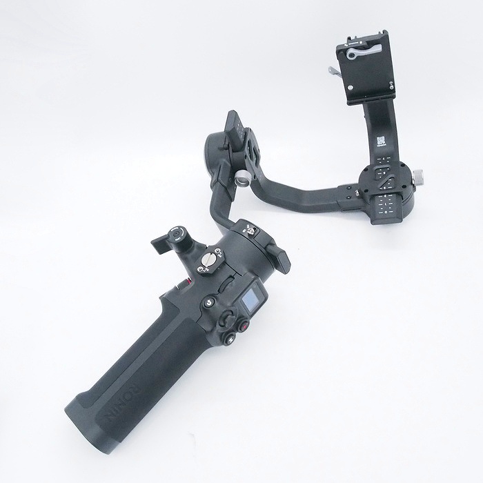 �y���Áz(DJI) DJI DJI RSC 2 PRO COMBO �X�^�r���C�U�[
